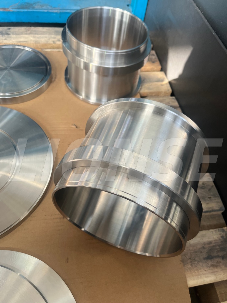 စိတ်ကြိုက်လုပ်ထားသော ဘောင်များသည် ကုန်ကျစရိတ်နှင့် ထိုက်တန်ပါသလား။