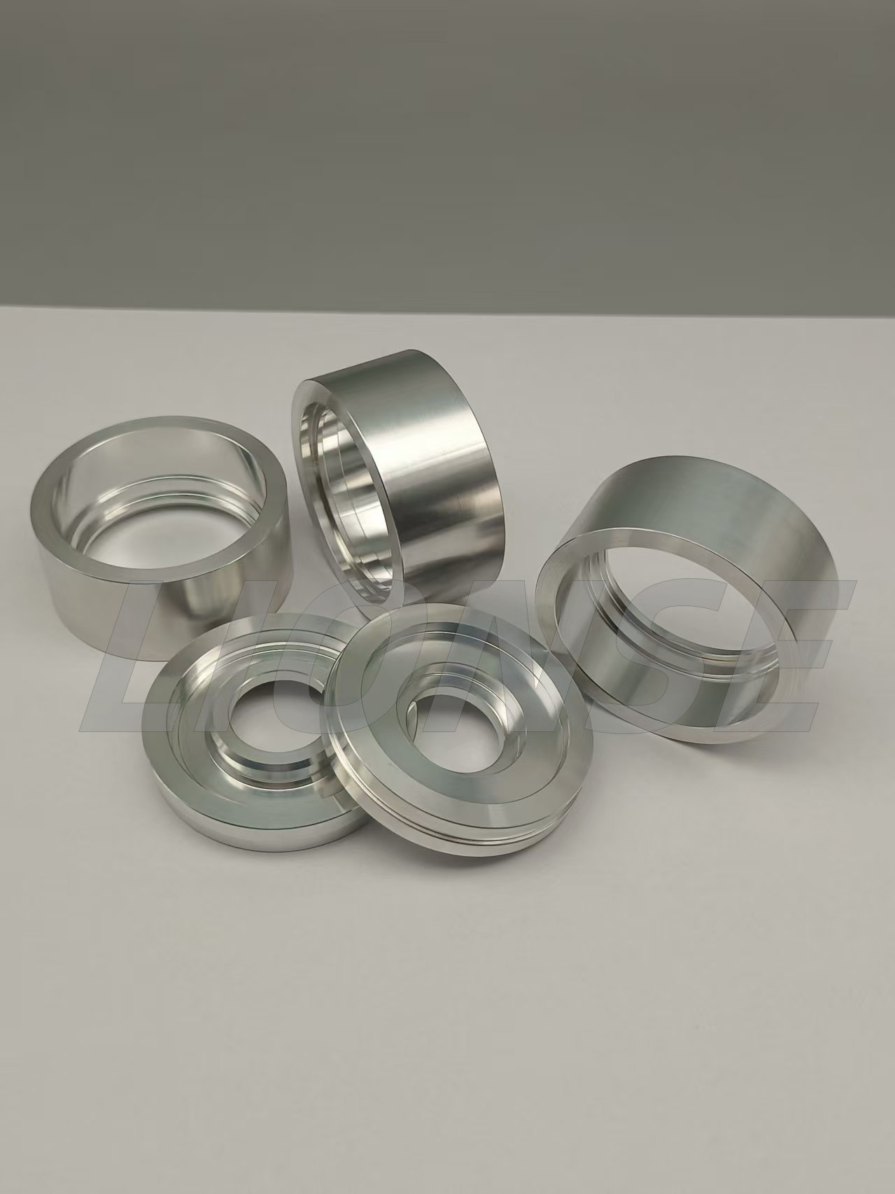 လူမီနီယမ် 6061 Non-Standard CNC စက်ရုပ်အစိတ်အပိုင်းများ
