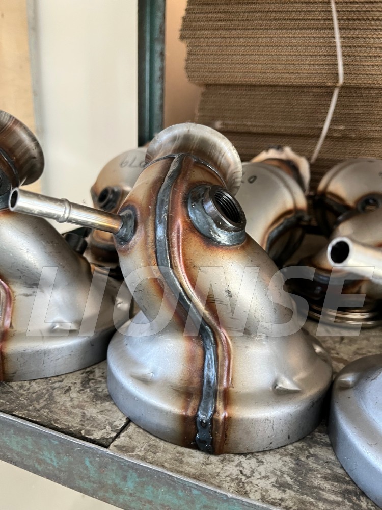Flange ဖြင့် Catalytic converter Inlet Cone