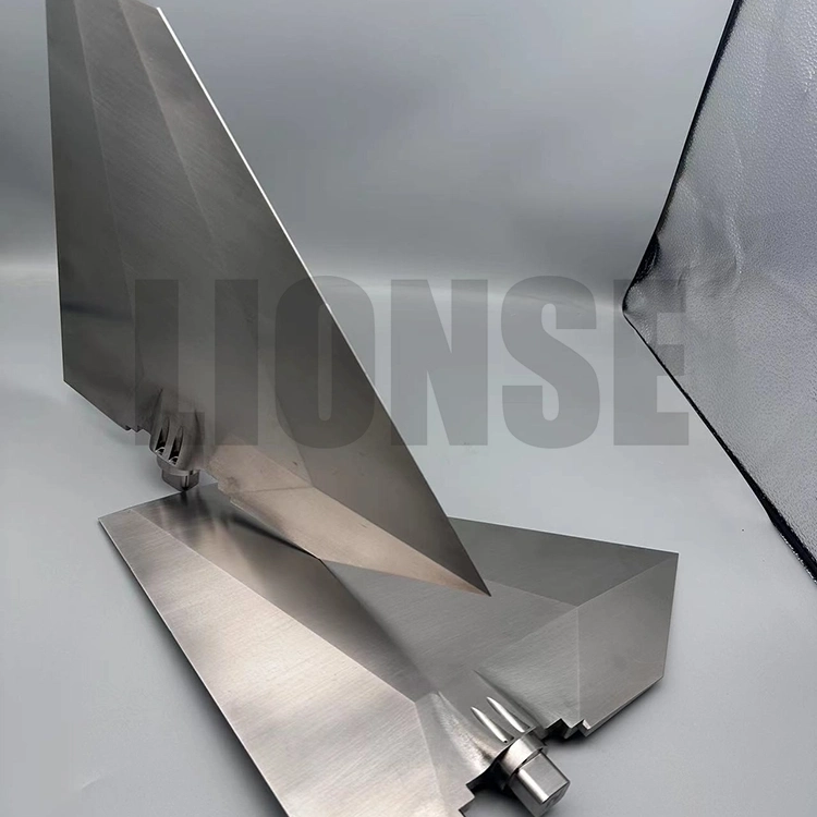 မြင့်မားသောတိကျသော titanium CNC စက်၏စက်လေယာဉ်တောင်ပံ