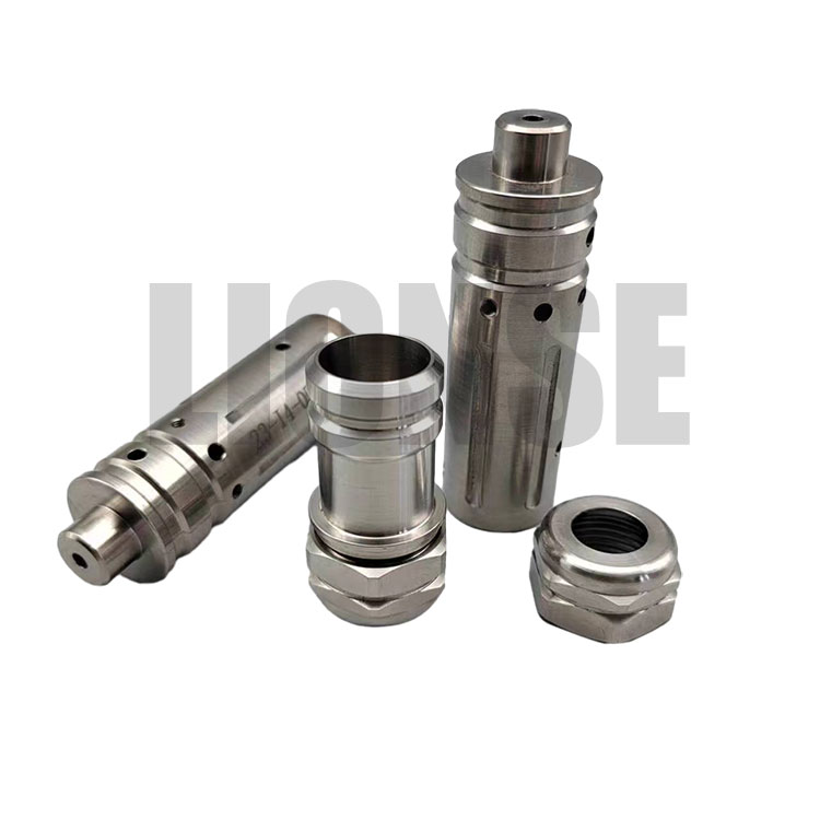 လေယာဉ်၏ Titanium အစိတ်အပိုင်းများ